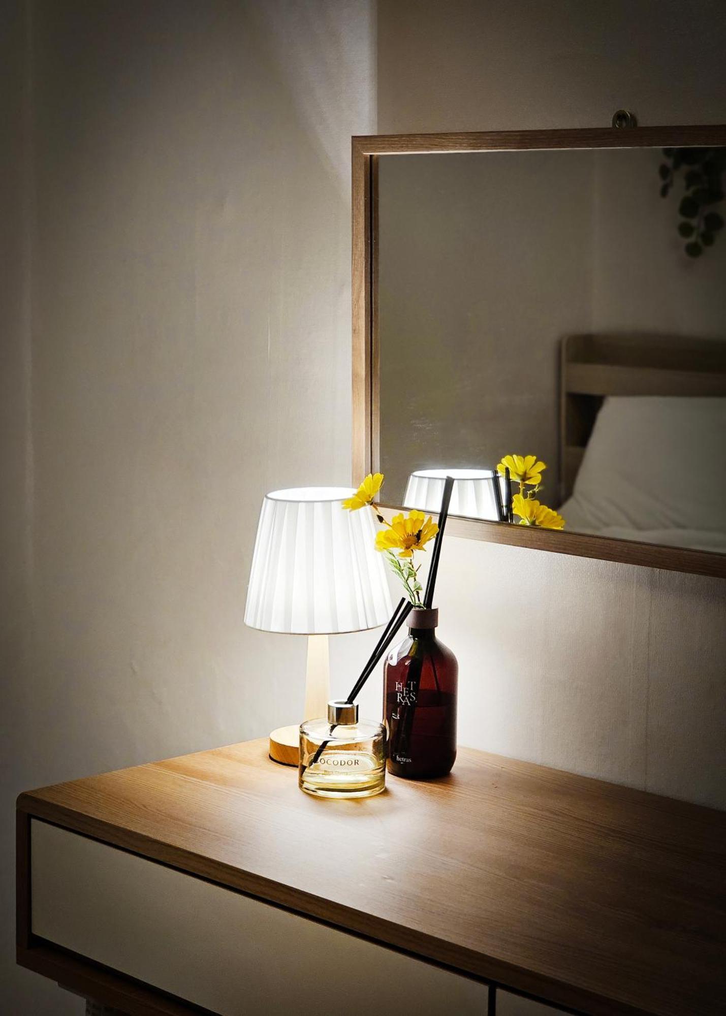 Cozy M Hongik,univer 6min, Sinchon Station 4min, Cozy, Confortable Villa